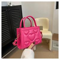 1 bolso elegante de color sólido para mujer con correa desmontable - Diseño con patrón de corazón, perfecto para regalo del Día de San Valentín, disponible en magenta, blanco, negro, verde, amarillo - details 35