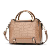 Bolso bandolera con relieve simple de nueva moda - details 5