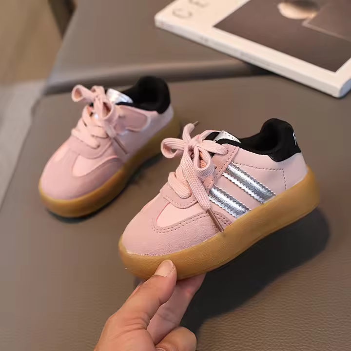 Zapatillas de Entrenamiento Moral para Niños en Otoño de 2025 Nuevos Zapatos Deportivos para Niños - 1