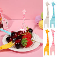 Mini Tenedor de fruta de jirafa de dibujos animados para niños, aperitivo para pastel, postre, palillo de dientes, ensalada, vajilla para niños, 12 piezas por juego - details 5