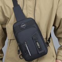 Bolso de pecho sencillo con múltiples bolsillos para hombre, bolso de hombro de tela, bolso deportivo para mensajes, bolso cruzado multifunción con cremallera para correr - details 15