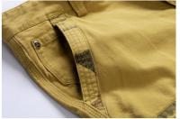 Pantalones cortos cargo de algodón con múltiples bolsillos para hombre - details 3