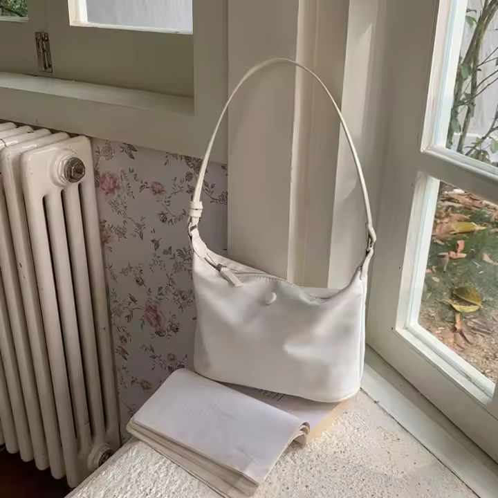 Primavera y verano ligero impermeable nylon Oxford tela albóndigas axilas hombro bandolera pequeño bolso niña - 1