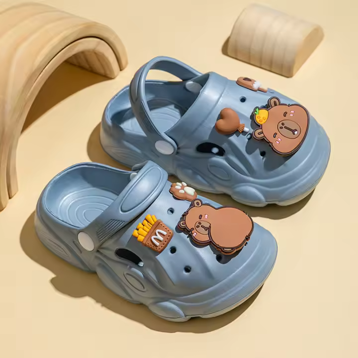 Zapatillas de Verano Frescas para Niños Dibujos Animados Baotou Zapatos Antideslizantes para Hombres, Mujeres, Niños Pequeños y Medianos - 1