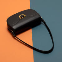 Bolso de viaje minimalista de moda para mujer, versátil para ocasiones informales o formales - details 0