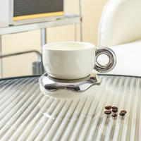 Taza de café platillo cerámica de alto valor creativo ins alto sentido con cuchara crema viento donut taza de desayuno de gama alta - details 6