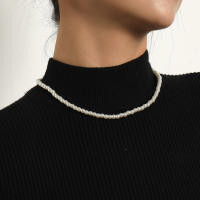Collar de perlas de alto brillo con temperamento Simple para mujer, collar de suéter corto Popular Retro Hip-hop - details 1