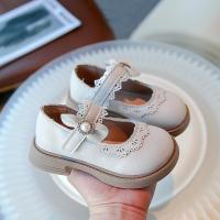 Zapatos de cuero para niñas, calzado de estilo francés, suave y cómodo, con encaje elegante y perlas, novedad de otoño, 2024 - details 5