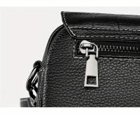 Elegante bolso cruzado negro de cuero genuino para mujer con patrón de cocodrilo, correa desmontable y cierre de cremallera - Bolso de hombro compacto para uso diario, bolso de viaje seguro |   Accesorio Elegante |   Bolso de cuero genuino, bolso cruzado - details 17