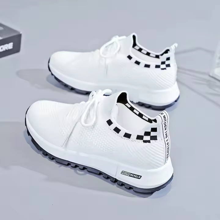 2025 Nuevos Zapatos Deportivos Casuales para Mujer de Un Pedal, Tejidos, Blancos y Pequeños, Voladores - 1