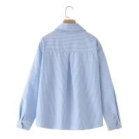 Camisa a rayas de manga larga informal y versátil 2025 con solapa y temperamento holgado, ropa de mujer nueva de verano - details 2
