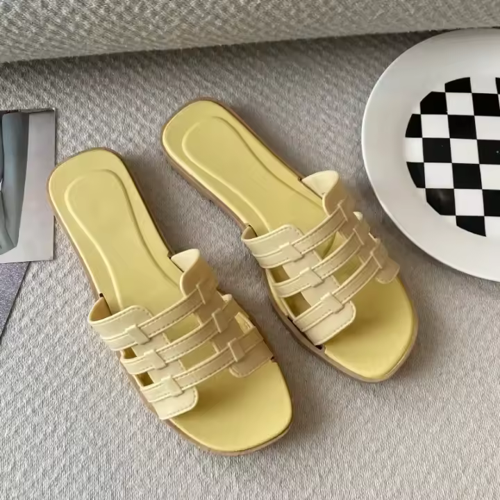 Nuevas zapatillas de verano para mujer, ropa exterior, estilo coreano Ins Web, piel de camarón roja, sandalias de moda, venta rápida, venta al por mayor de Amazon - 1