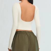Top de yoga de manga larga con espalda abierta para mujer, ropa deportiva sexy con espalda abierta, Top corto con diseño de espalda en U - details 5