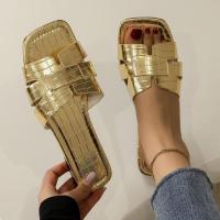 Nuevas sandalias plateadas para mujer de talla grande, patrón de piedra sólida, parte inferior plana, punta cuadrada - details 3