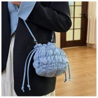 Dulce bolso de cubo con cordón de estilo coreano, bolso de rejilla, pequeño bolso cruzado, bolso para teléfono móvil, bolso de hombro de nailon de Color sólido, viaje - details 15