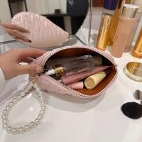Hilo de bordado de indentación pequeña bolsa de cosméticos nueva bolsa de almacenamiento de cosméticos de lavado portátil para mujer - details 4