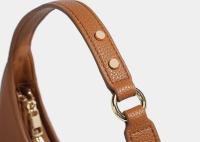 Bolso de mano de cuero vegano cervino con asa superior para mujer, bolso de mano con diseño de media luna cruzada, bolso versátil, mochila de lujo de alta gama - details 12