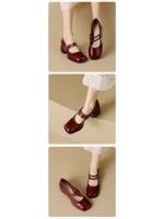 Zapatos Mary Jane franceses para mujer, tacones gruesos, una sola tira, estilo universitario, zapatos pequeños de cuero, zapatos sencillos retro - details 5