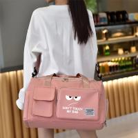 1 pieza, bolso de viaje de un solo hombro con estampado de patrón Don't Touch My Bag, bolso cruzado de gran capacidad para hombres y mujeres, correa de hombro ajustable, plegable y liviana, adecuado para uso en gimnasio, deportes, viajes y personas mayore - details 3