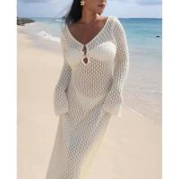 Vestido largo de punto de ganchillo calado para cubrir el bikini en vacaciones en la playa - details 13