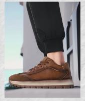 Zapatos de moda para hombre, zapatillas informales de cuero para todas las estaciones, zapatos para correr de moda de estilo coreano, calzado deportivo antideslizante resistente al desgaste para hombre - details 11
