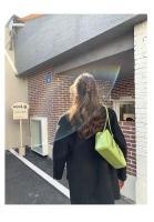 Bolsos de hombro verdes para ir al trabajo para mujer, bolsos de diseñador de lujo, bolso informal de Color puro, bolso con almohada de gran capacidad para axila 2024 - details 20