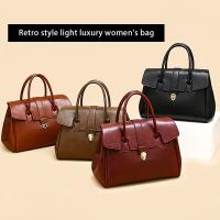 Bolso Cuadrado de Lujo Ligero Retro para Mujer Gran Capacidad con Hebilla - details 0