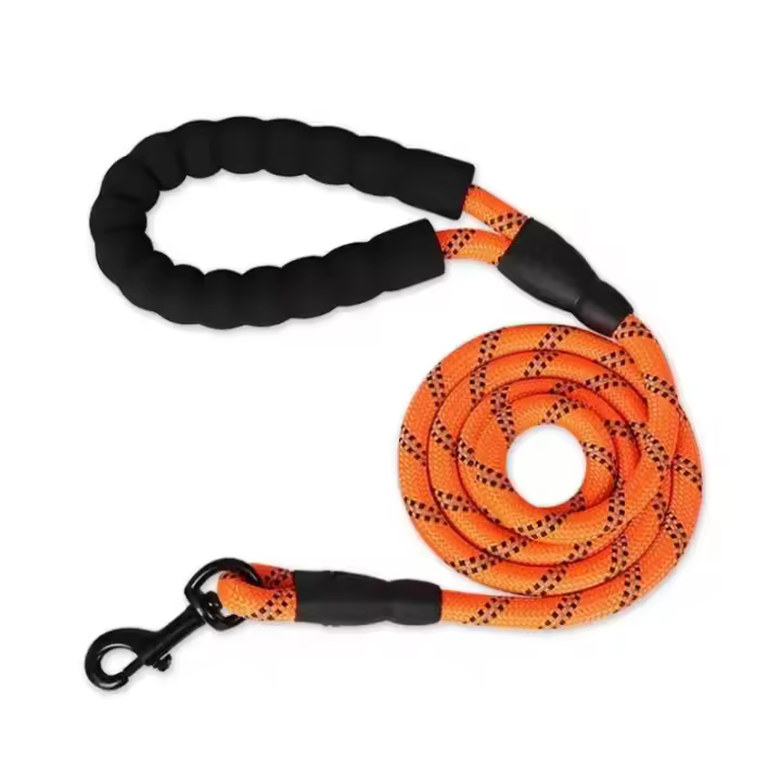 Arnés reflectante de nailon para perros grandes, accesorios para perros pequeños, medianos y grandes, Collar para caminar y gatos, suministros, correa para perros - 1