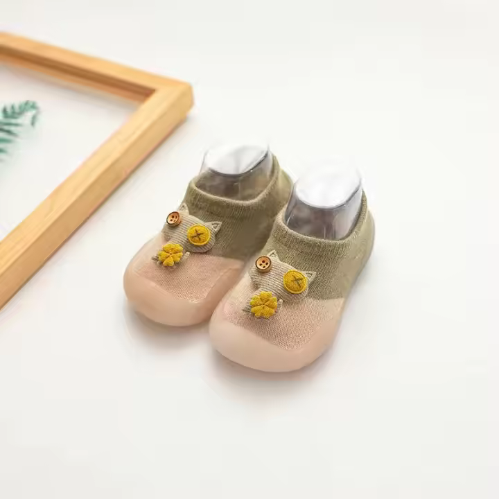 Calcetines antideslizantes de suela suave para bebé, zapatos transpirables para caminar en interiores y exteriores, moda de primavera y verano - 1