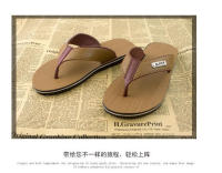 2025Nuevas Chanclas de Verano para Hombres Sandalias de Textura de Madera Antideslizantes Zapatos de Playa de Punta Plana - details 10