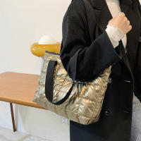 Bolso de mano de algodón con almohadilla espacial para mujer, bolsa de viaje de hombro acolchada, de gran capacidad, impermeable, a la moda, Invierno - details 5