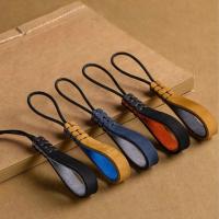LLavero de cuero genuino hecho a mano para hombre, colgante de cuero de vaca, resistente al desgaste, creativo, personalizado, regalo - details 2