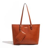 Mochila de Lujo Leten 2024 Diseño de Cocodrilo en Cuero Bolso de Moda Sencillo para Mujeres - details 7