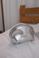 Minimalista Bolsa de Cosméticos de Plata PU Organizador Portátil con Alta Sensación - details 6