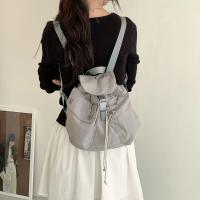 Mochila de nailon con cordón y botón de bolsillo, diseño de nicho de Corea del Sur, mochila de ocio al aire libre - details 3