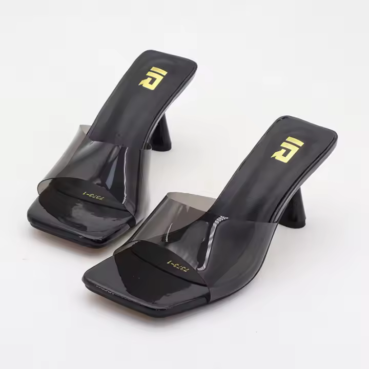 Sandalias de gran tamaño de color sólido versátiles de estilo coreano con tiras transparentes de punta cuadrada y tacones altos - 1