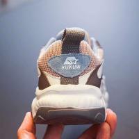 Novedades: Zapatillas infantiles de malla elástica de verano 2025 mixtas con calzado deportivo para niños de alta calidad - details 8