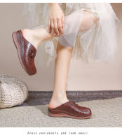 2025 Zapatos de mujer de suela blanda hueca europeos y americanos para pies gordos y anchos, nuevos zapatos de playa Baotou de alta gama de verano para mujer con suelas gruesas y medias pantuflas - details 14