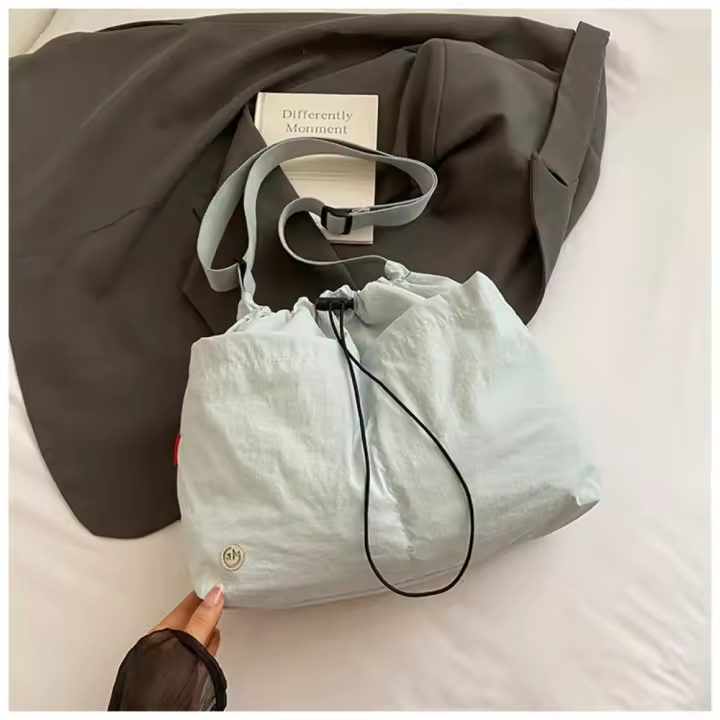 Bolso tipo cubo plisado de estilo coreano con cordón, bolso de hombro de nailon de Color sólido de gran capacidad, bolso cruzado de tela impermeable - 1