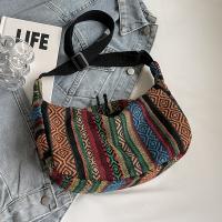 Bolso de Hombro Estilo Tribal Cruzado Plegable con Cierre de Cremallera Diseño a Rayas - details 6