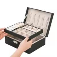 Caja de almacenamiento de joyas forrada de terciopelo para pendientes, anillos y collares de joyería-Blanco - details 1