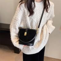 Bolso de Mujer de Gran Capacidad Bolso Cuadrado Mate, Sentido de Alta Gama, Bolso Portátil para las Axilas - details 5