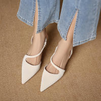 Sandalias huecas de aguja de nuevo estilo, zapatos de mujer de moda con una sola tira - details 5