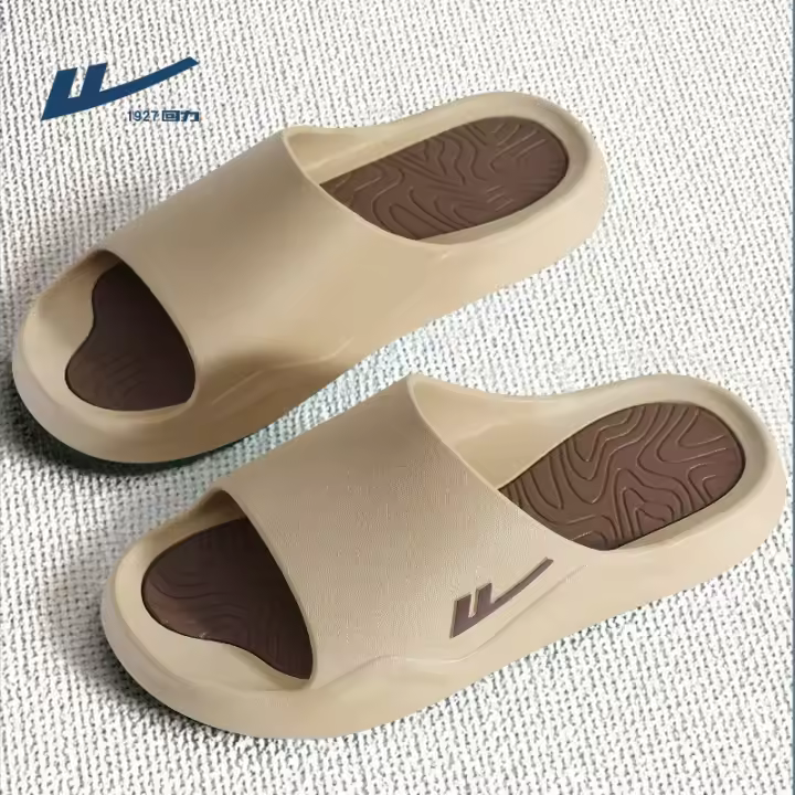 Huili Slippers For Men In Summer, Slip Resistant, Wear-Resistant, Odorless, And Have A Sense Of Poop On Their Feet. They Are Suitable For Showering In The Bathroom And For Home Use. Wholesale Of Men's Slippers - 1