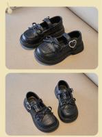 Zapatos de cuero para niña, mocasines informales de estilo británico para estudiantes, zapatos de princesa con encaje hueco, 2024 - details 9