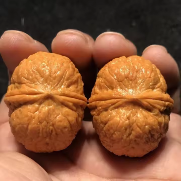 Auténtico Yunnan Premium Cloud Iron Juego cultural Walnut Boutique Emparejamiento Lingote de oro inferior Cabeza de sapo dorado - 1