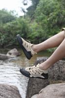 Verano transpirable zapatos de hombre fresco exterior wader zapatos deportivos zapatos de playa de malla agujeros zapatillas zapatillas tendencia versátil - details 10