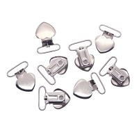 10 clips de chupete metálicos en forma de corazón, que contienen ropa protectora de dientes de plástico - details 1