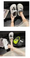 Zuecos de moda con dijes, recién llegados, suela gruesa, pantuflas de exterior para mujer, sandalias de playa de verano de alta calidad para niñas - details 5