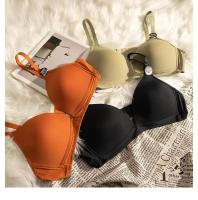 Copa triangular simple en V profunda, ropa interior sin costuras, sujetador para mujeres con pechos pequeños. - details 8